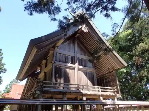 能義神社の本殿