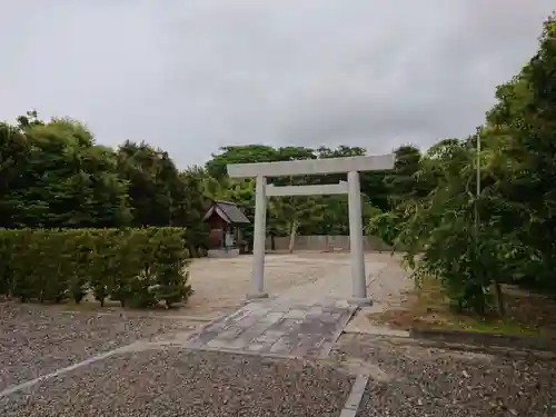 神社の鳥居