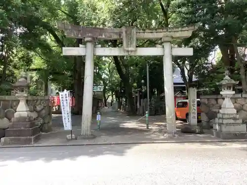 若宮八幡社の鳥居