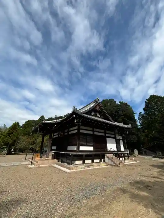 常楽寺の本殿・本堂