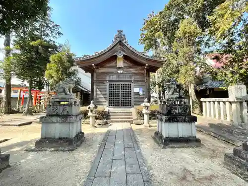 山部神社の本殿