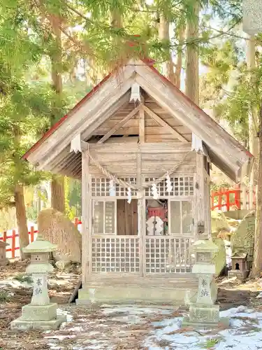志和古稲荷神社の{uncategorized: "未分類", other: "その他", undefined: "問題あり", building: "その他建物", grave: "お墓", sacred_gate: "鳥居", guardian: "狛犬", statue: "像", buddha: "仏像", history: "歴史", nature: "自然", garden: "庭園", animal: "動物", pagoda: "塔", temizu: "手水舎", mountain_gate: "山門・神門", sanctuary: "本殿・本堂", subordinate: "末社・摂社", art: "芸術", scenery: "景色", jizo: "地蔵", ema: "絵馬", goshuin: "御朱印", omikuji: "おみくじ", items: "授与品その他", amulet: "お守り", goshuincho: "御朱印帳", eats: "食事", festival: "お祭り", votive_dance: "神楽", shichigosan: "七五三参", wedding: "結婚式", experience: "体験その他", initially: "初詣", around: "周辺", anti_infection: "感染症対策"}