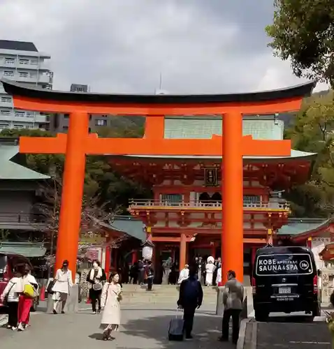 生田神社の鳥居