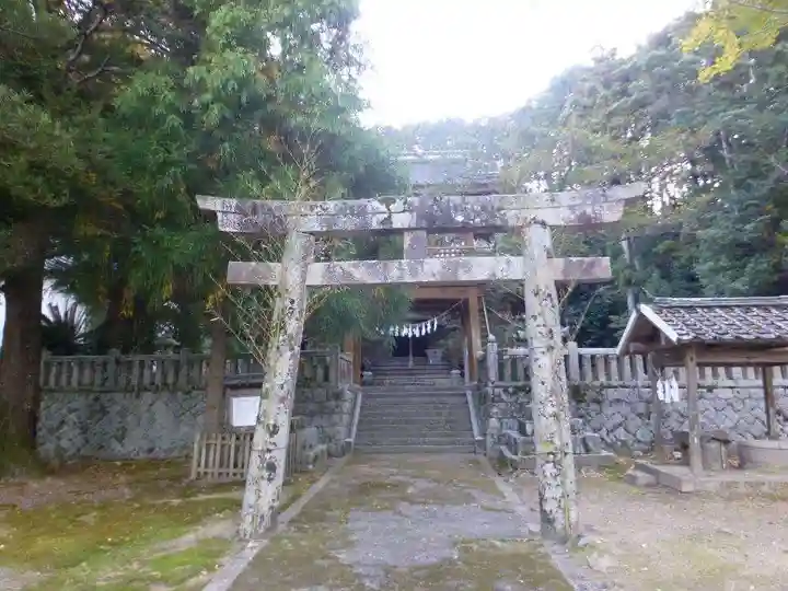 長門粟野八幡宮(山口県)