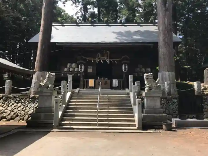 春日神社の本殿・本堂
