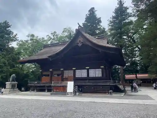 諏訪大社下社秋宮(長野県)