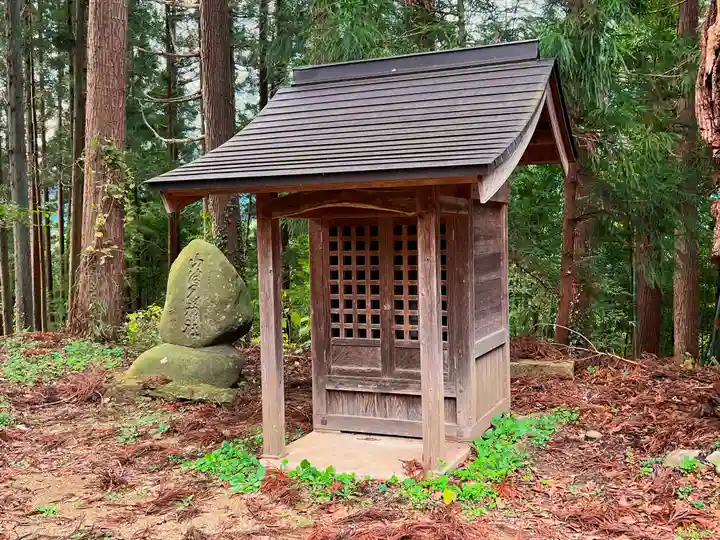 八乙女八幡神社の末社・摂社