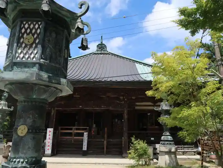施福寺の本殿・本堂