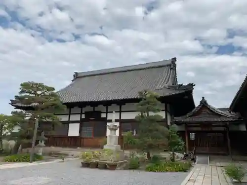 長松院の本殿・本堂