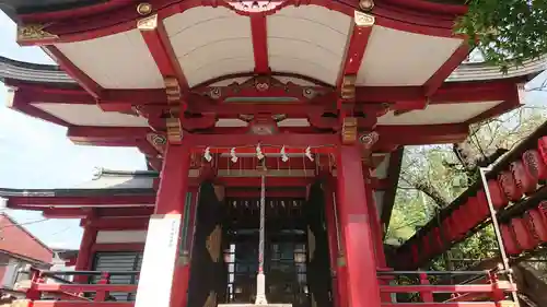 市谷亀岡八幡宮の本殿・本堂
