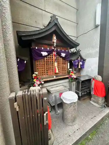 北向地蔵尊の{uncategorized: "未分類", other: "その他", undefined: "問題あり", building: "その他建物", grave: "お墓", sacred_gate: "鳥居", guardian: "狛犬", statue: "像", buddha: "仏像", history: "歴史", nature: "自然", garden: "庭園", animal: "動物", pagoda: "塔", temizu: "手水舎", mountain_gate: "山門・神門", sanctuary: "本殿・本堂", subordinate: "末社・摂社", art: "芸術", scenery: "景色", jizo: "地蔵", ema: "絵馬", goshuin: "御朱印", omikuji: "おみくじ", items: "授与品その他", amulet: "お守り", goshuincho: "御朱印帳", eats: "食事", festival: "お祭り", votive_dance: "神楽", shichigosan: "七五三参", wedding: "結婚式", experience: "体験その他", initially: "初詣", around: "周辺", anti_infection: "感染症対策"}