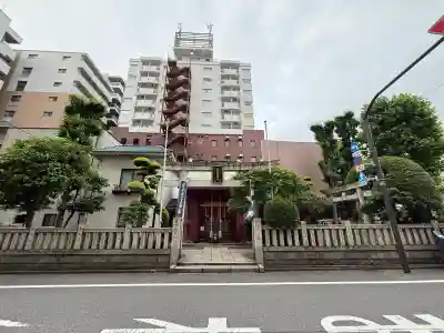 笠間稲荷神社 東京別社の{uncategorized: "未分類", other: "その他", undefined: "問題あり", building: "その他建物", grave: "お墓", sacred_gate: "鳥居", guardian: "狛犬", statue: "像", buddha: "仏像", history: "歴史", nature: "自然", garden: "庭園", animal: "動物", pagoda: "塔", temizu: "手水舎", mountain_gate: "山門・神門", sanctuary: "本殿・本堂", subordinate: "末社・摂社", art: "芸術", scenery: "景色", jizo: "地蔵", ema: "絵馬", goshuin: "御朱印", omikuji: "おみくじ", items: "授与品その他", amulet: "お守り", goshuincho: "御朱印帳", eats: "食事", festival: "お祭り", votive_dance: "神楽", shichigosan: "七五三参", wedding: "結婚式", experience: "体験その他", initially: "初詣", around: "周辺", anti_infection: "感染症対策"}