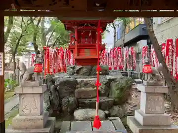 連理稲荷神社の本殿・本堂