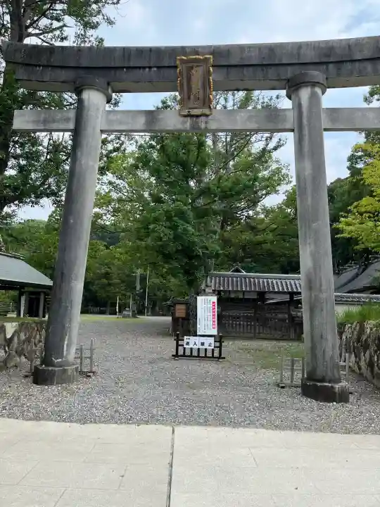 闘鶏神社(和歌山県)