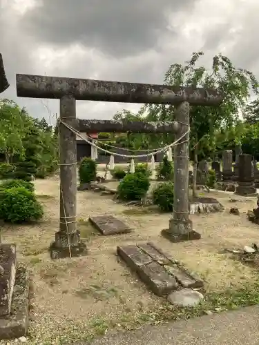 木綿畑稲荷神社(栃木県)