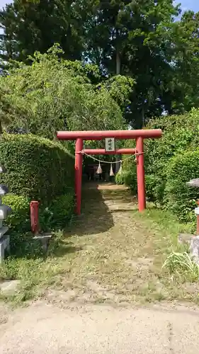 神明社の鳥居