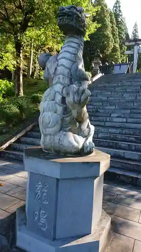 八海山尊神社の狛犬