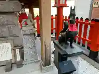 豊稔稲荷神社の{uncategorized: "未分類", other: "その他", undefined: "問題あり", building: "その他建物", grave: "お墓", sacred_gate: "鳥居", guardian: "狛犬", statue: "像", buddha: "仏像", history: "歴史", nature: "自然", garden: "庭園", animal: "動物", pagoda: "塔", temizu: "手水舎", mountain_gate: "山門・神門", sanctuary: "本殿・本堂", subordinate: "末社・摂社", art: "芸術", scenery: "景色", jizo: "地蔵", ema: "絵馬", goshuin: "御朱印", omikuji: "おみくじ", items: "授与品その他", amulet: "お守り", goshuincho: "御朱印帳", eats: "食事", festival: "お祭り", votive_dance: "神楽", shichigosan: "七五三参", wedding: "結婚式", experience: "体験その他", initially: "初詣", around: "周辺", anti_infection: "感染症対策"}