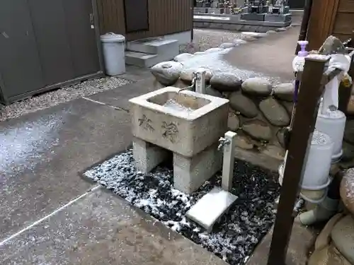 薬王山 大教院の手水舎