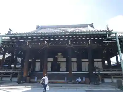 佛光寺の本殿・本堂