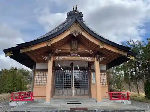 早来神社の本殿