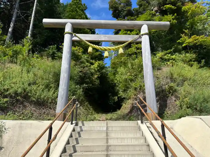 須須神社奥宮(石川県)