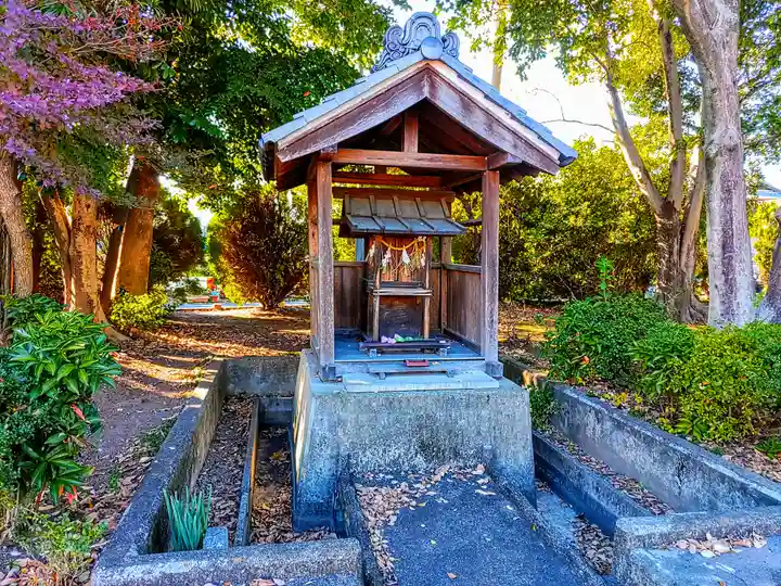 八剱神社の末社・摂社