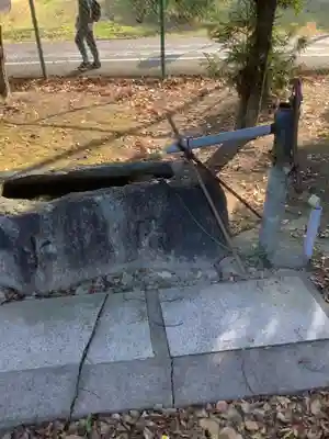 春日社（野崎）の手水舎