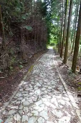 稚児松地蔵のその他建物