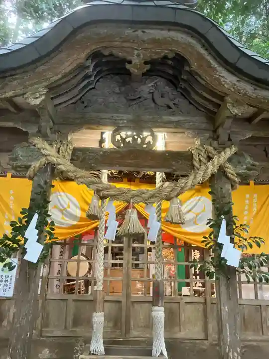金持神社の本殿・本堂