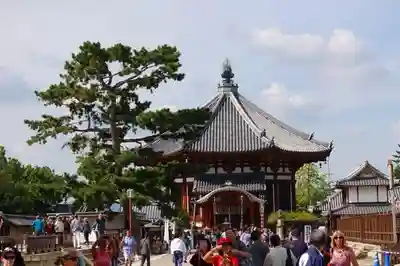 興福寺の本殿・本堂