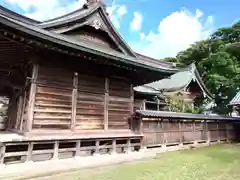 鶴谷八幡宮の本殿