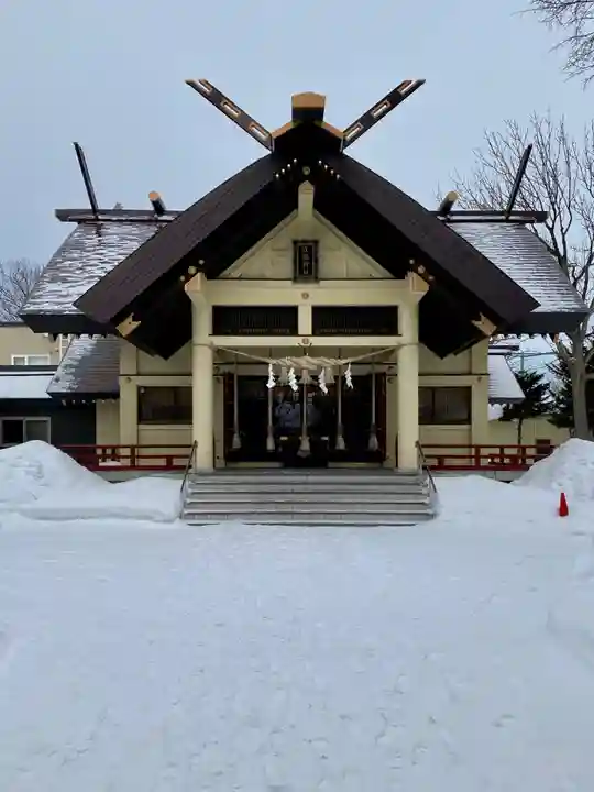江南神社の本殿・本堂