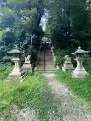 蝉丸神社の建物その他