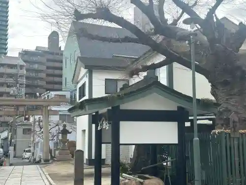 二宮神社の{uncategorized: "未分類", other: "その他", undefined: "問題あり", building: "その他建物", grave: "お墓", sacred_gate: "鳥居", guardian: "狛犬", statue: "像", buddha: "仏像", history: "歴史", nature: "自然", garden: "庭園", animal: "動物", pagoda: "塔", temizu: "手水舎", mountain_gate: "山門・神門", sanctuary: "本殿・本堂", subordinate: "末社・摂社", art: "芸術", scenery: "景色", jizo: "地蔵", ema: "絵馬", goshuin: "御朱印", omikuji: "おみくじ", items: "授与品その他", amulet: "お守り", goshuincho: "御朱印帳", eats: "食事", festival: "お祭り", votive_dance: "神楽", shichigosan: "七五三参", wedding: "結婚式", experience: "体験その他", initially: "初詣", around: "周辺", anti_infection: "感染症対策"}