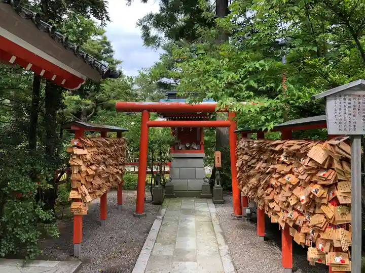 金澤神社の末社・摂社
