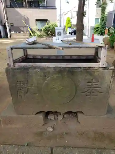 中野天祖神社の手水舎