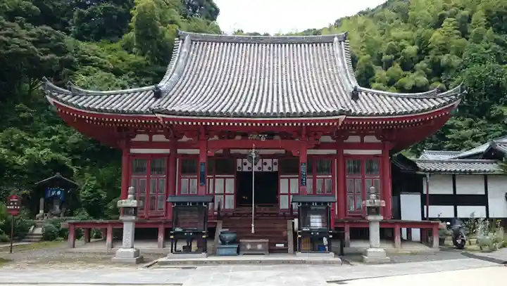 明王院の本殿・本堂