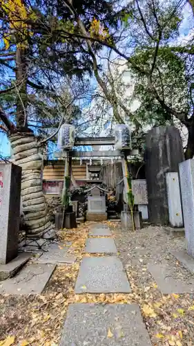 花園神社の末社・摂社