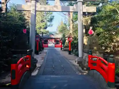 馬橋稲荷神社の鳥居