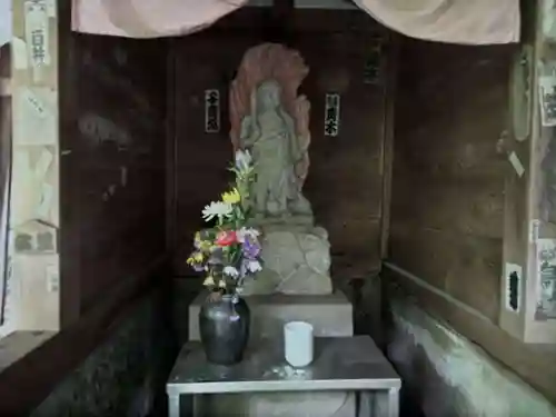 明王院（満願寺別院）の仏像