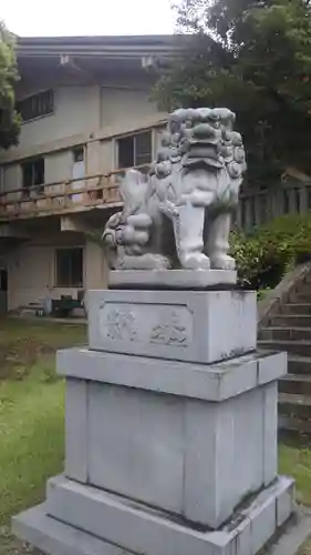 藤島神社（贈正一位新田義貞公之大宮）の狛犬