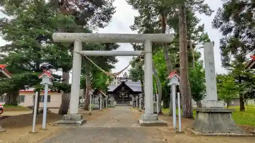 納内神社の鳥居