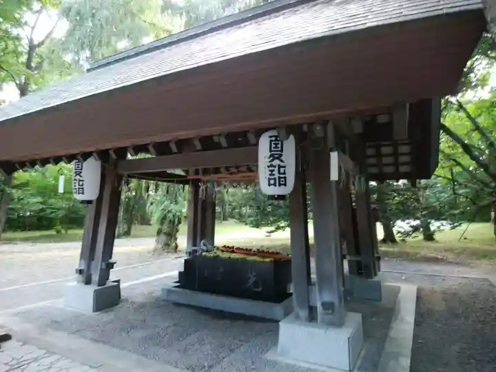 帯廣神社の手水舎