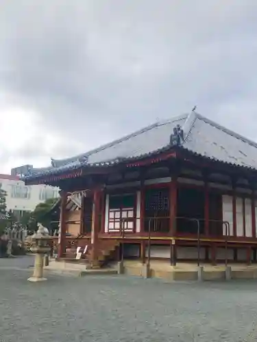 総持寺の本殿