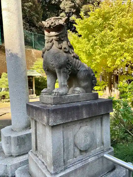 久國神社の狛犬
