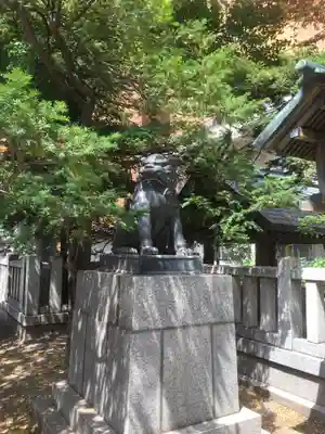 三吉神社の狛犬