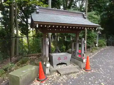 茅ヶ崎杉山神社の手水舎