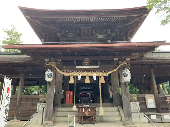 今八幡宮の本殿・本堂
