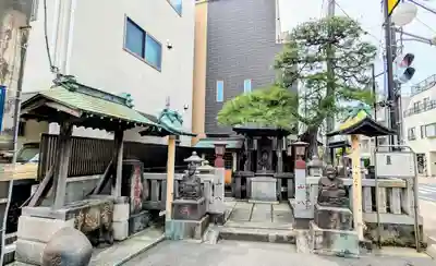 猫実庚申塔のその他建物